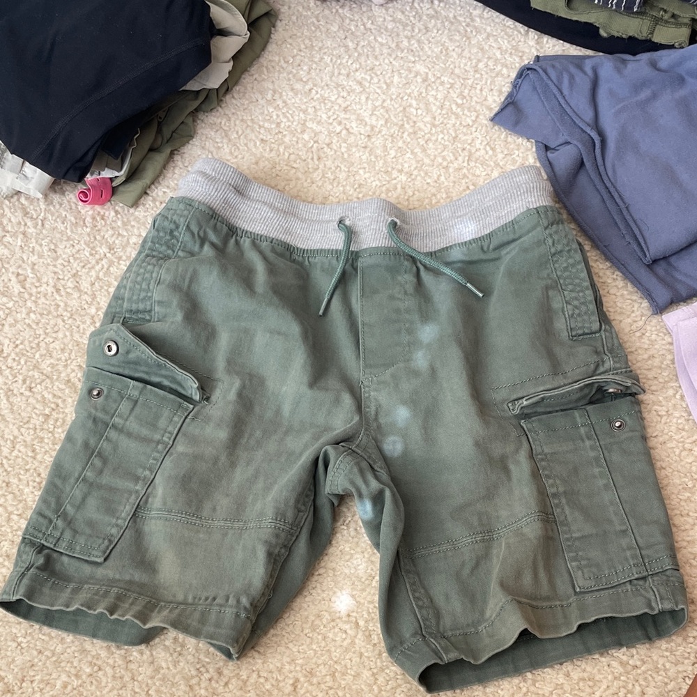 Eddie Bauer Green Cargo Shorts with Drawstring Waist